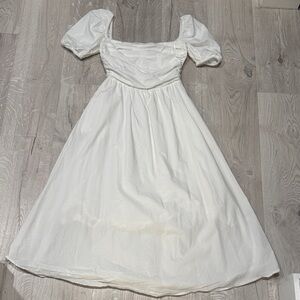 Elegant White Midi Dress